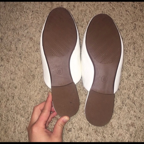 “A New Day” White Crocodile Embossed Mules - Picture 3 of 5